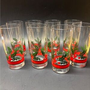 Set of 8, 14oz Christmas Holly Drinking Glasses by Libbey